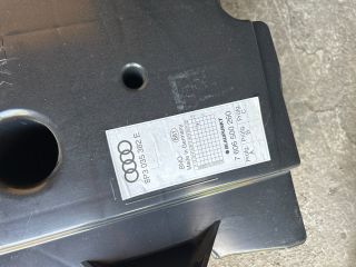 bontott AUDI A3 Mélynyomó Hangszóró