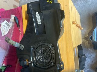 bontott AUDI A3 Mélynyomó Hangszóró