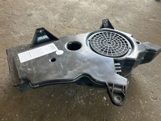 bontott AUDI A3 Mélynyomó Hangszóró