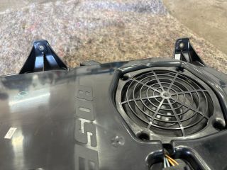 bontott AUDI A3 Mélynyomó Hangszóró