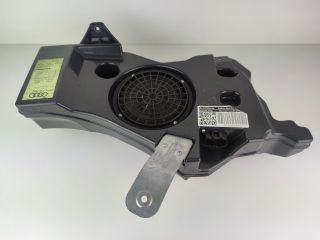 bontott AUDI A3 Mélynyomó Hangszóró