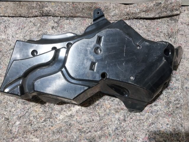 bontott AUDI A3 Mélynyomó Hangszóró