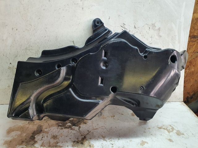 bontott AUDI A3 Mélynyomó Hangszóró