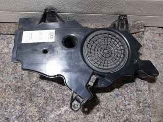 bontott AUDI A3 Mélynyomó Hangszóró