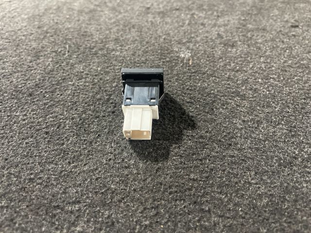 bontott AUDI A3 Menetstabilizátor Kapcsoló