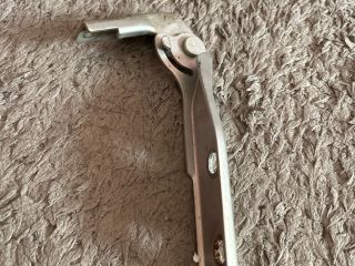 bontott AUDI A3 Motorháztető Bal Zsanér