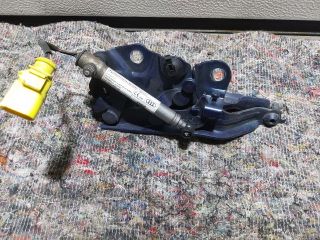 bontott AUDI A3 Motorháztető Bal Zsanér