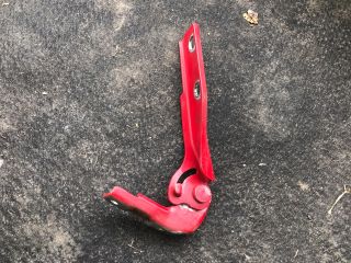 bontott AUDI A3 Motorháztető Jobb Zsanér