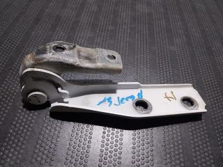 bontott AUDI A3 Motorháztető Jobb Zsanér