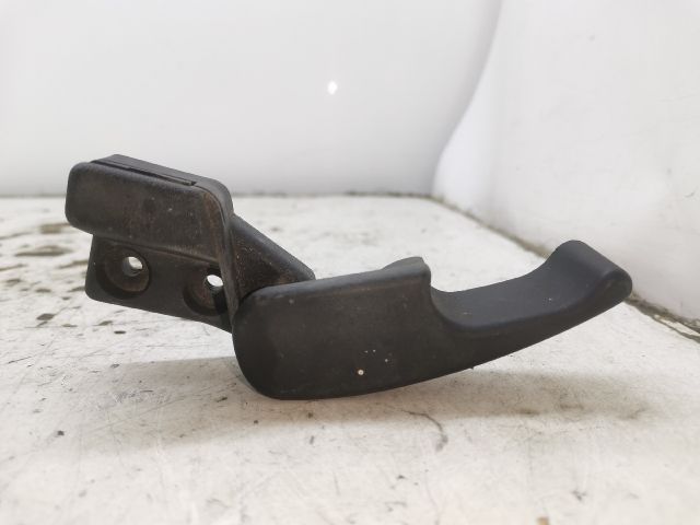 bontott AUDI A3 Motorháztető Nyitó Kar / Gomb