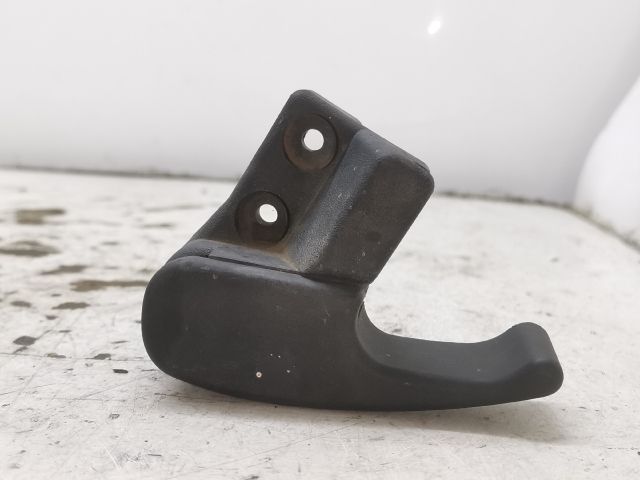 bontott AUDI A3 Motorháztető Nyitó Kar / Gomb