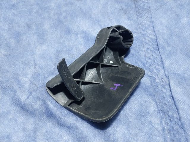 bontott AUDI A3 Motorháztető Nyitó Kar / Gomb