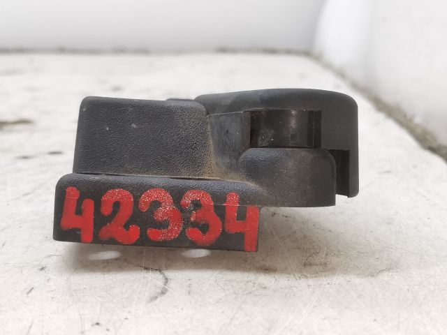 bontott AUDI A3 Motorháztető Nyitó Kar / Gomb