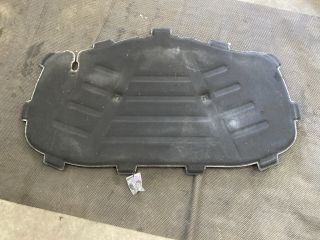 bontott AUDI A3 Motorháztető Szigetelés