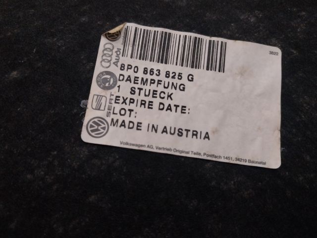 bontott AUDI A3 Motorháztető Szigetelés