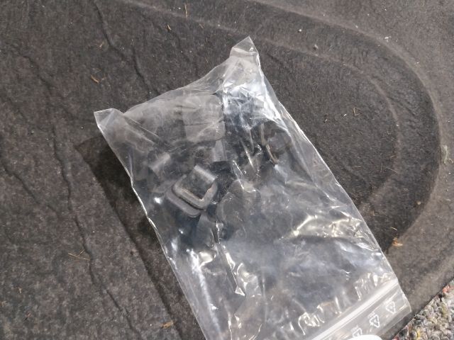 bontott AUDI A3 Motorháztető Szigetelés