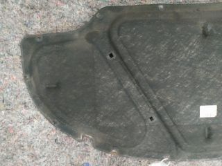 bontott AUDI A3 Motorháztető Szigetelés