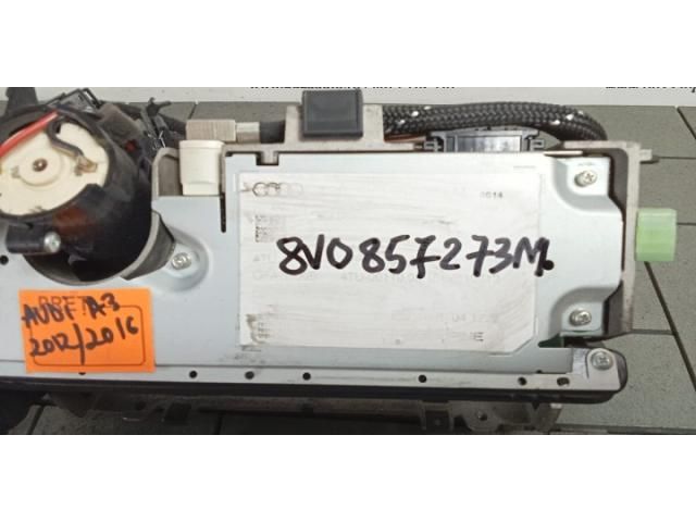 bontott AUDI A3 Multifunkciós Kijelző