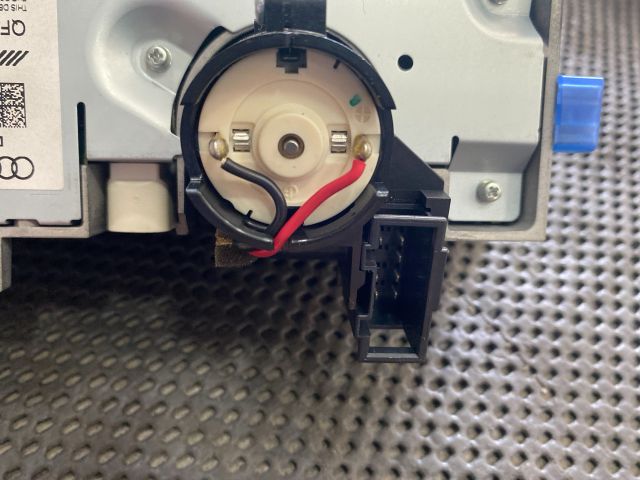 bontott AUDI A3 Multifunkciós Kijelző