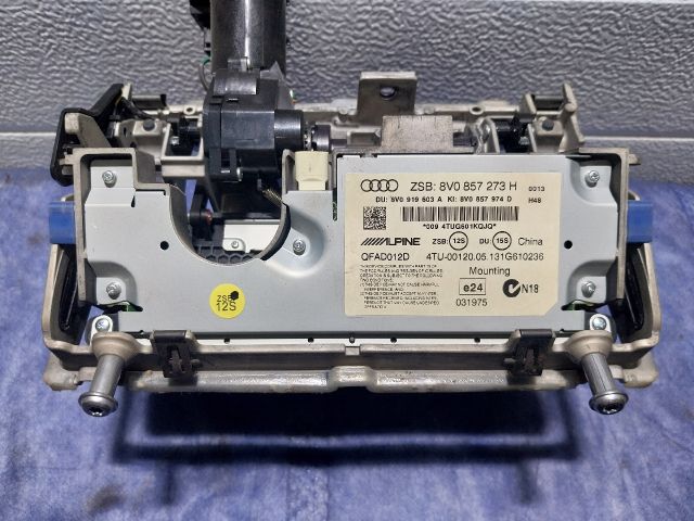 bontott AUDI A3 Multifunkciós Kijelző