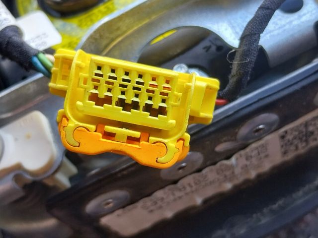 bontott AUDI A3 Multikormány