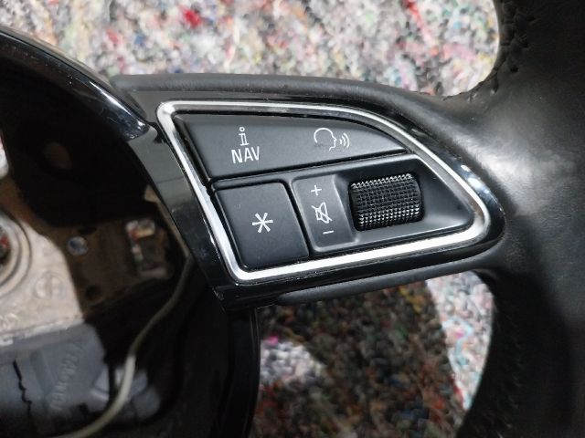 bontott AUDI A3 Multikormány