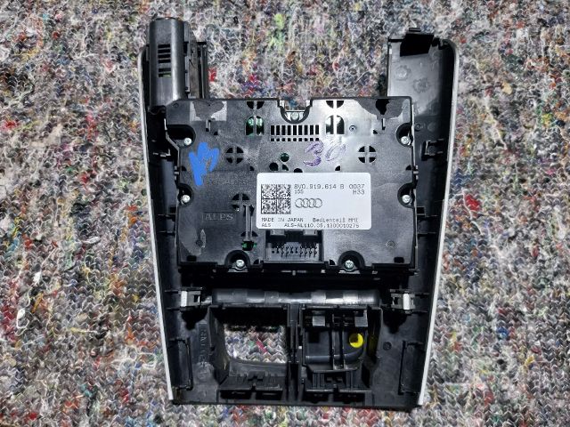 bontott AUDI A3 Multimédia Vezérlő