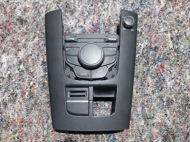 bontott AUDI A3 Multimédia Vezérlő