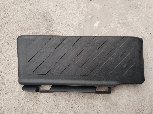 bontott AUDI A3 Műszerfal alatti Műanyag Elem