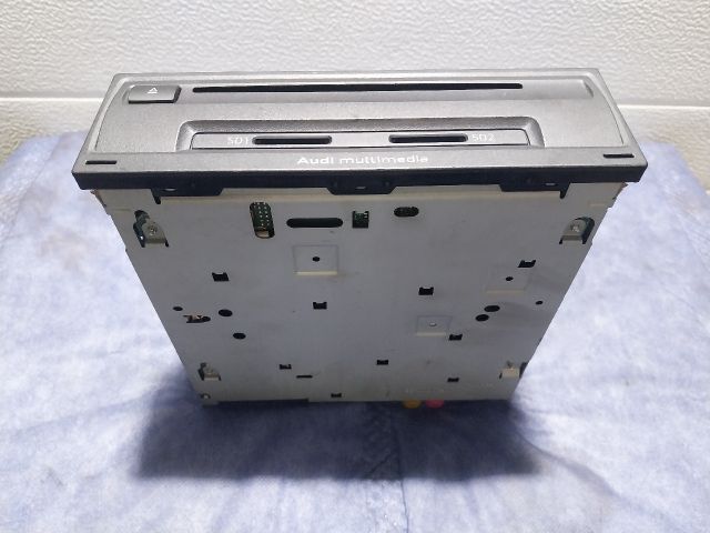 bontott AUDI A3 Navigációs Fejegység