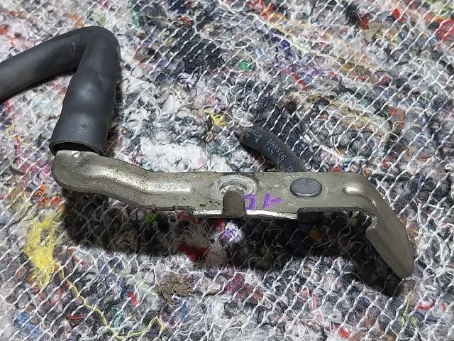 bontott AUDI A3 Negatív Kábel