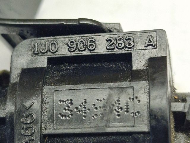 bontott AUDI A3 Nyomásszabályzó Szelep