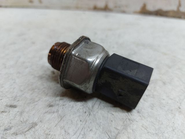 bontott AUDI A3 Nyomásszabályzó Szelep