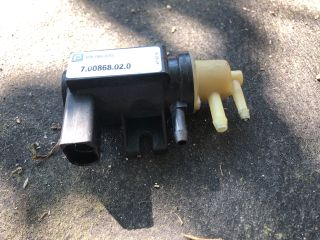 bontott AUDI A3 Nyomástartó Szelep