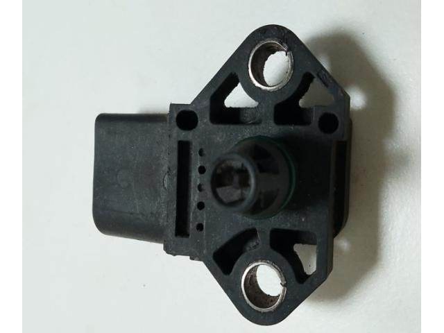 bontott AUDI A3 Nyomástartó Szelep