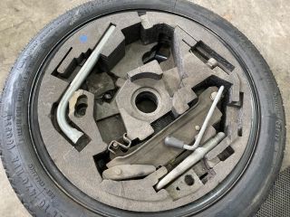 bontott AUDI A3 Pótkerék Szerszámtartó