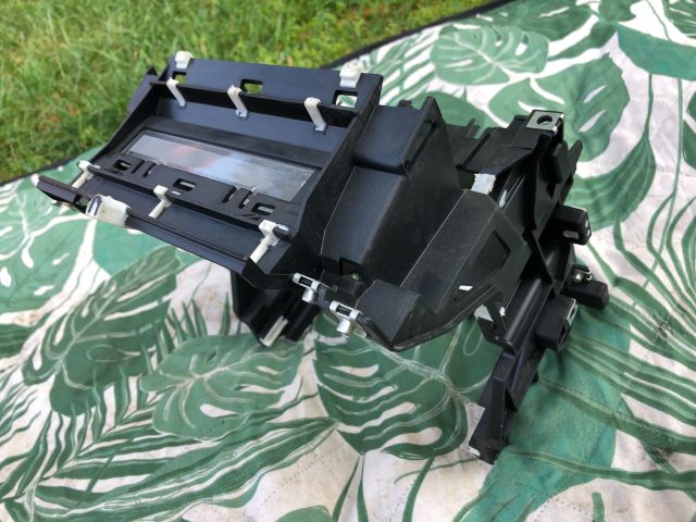 bontott AUDI A3 Rádió / CD Keret