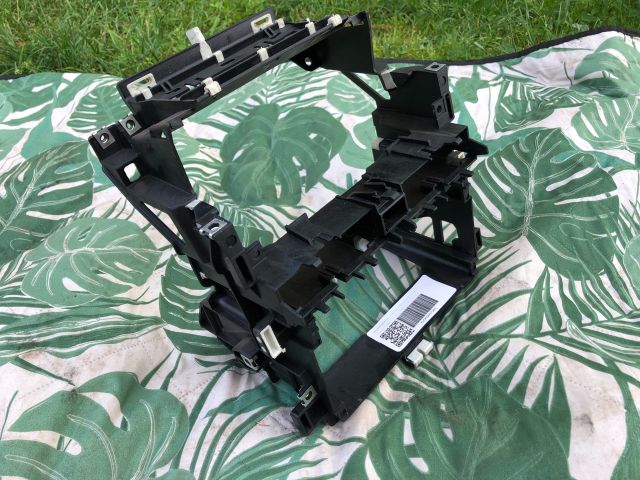 bontott AUDI A3 Rádió / CD Keret