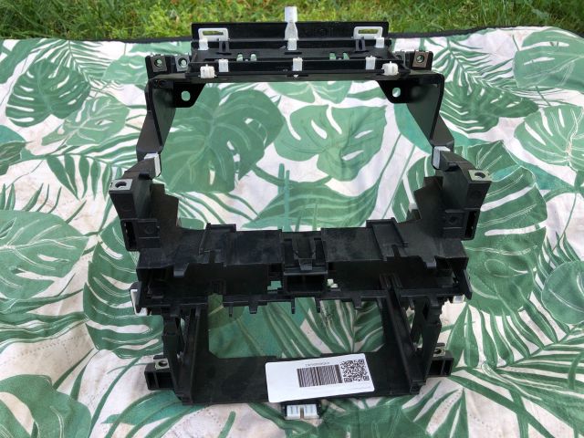 bontott AUDI A3 Rádió / CD Keret