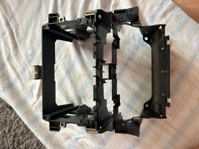 bontott AUDI A3 Rádió / CD Keret