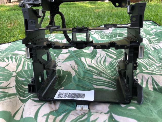 bontott AUDI A3 Rádió / CD Keret