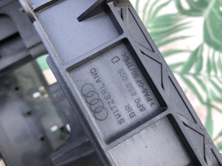 bontott AUDI A3 Rádió / CD Keret