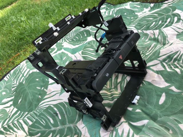 bontott AUDI A3 Rádió / CD Keret