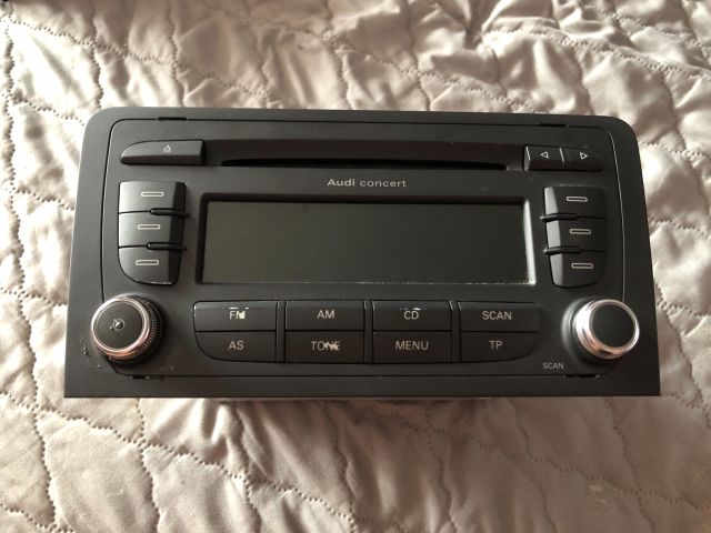 bontott AUDI A3 Rádió / CD