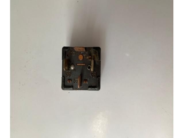 bontott AUDI A3 Relé