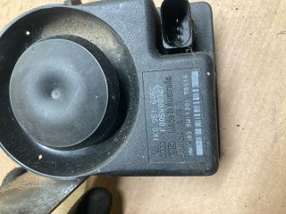 bontott AUDI A3 Riasztó Hangszóró