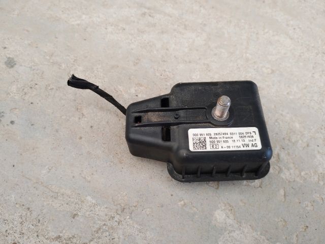 bontott AUDI A3 Riasztó Hangszóró