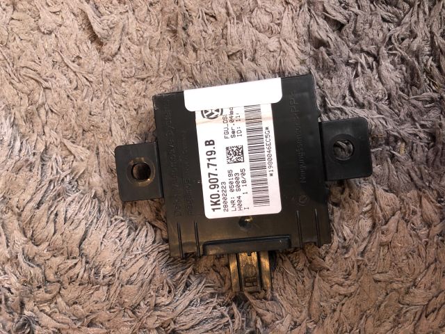 bontott AUDI A3 Riasztó Központ