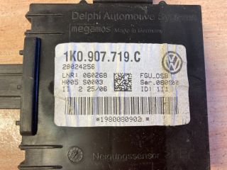 bontott AUDI A3 Riasztó Központ