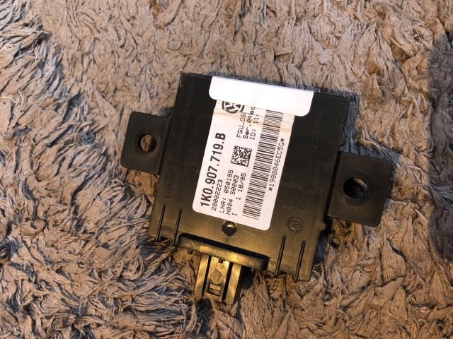 bontott AUDI A3 Riasztó Központ